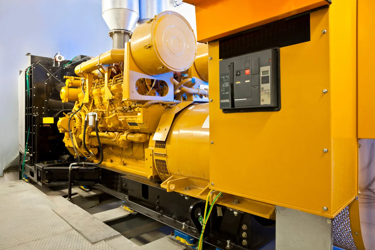 Reciprocating engine generator